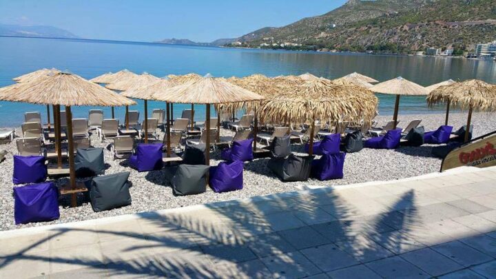 Λουτράκι – Beach Bar poofomania