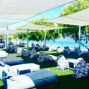 Σαλαμίνα – Beach Bar poofomania