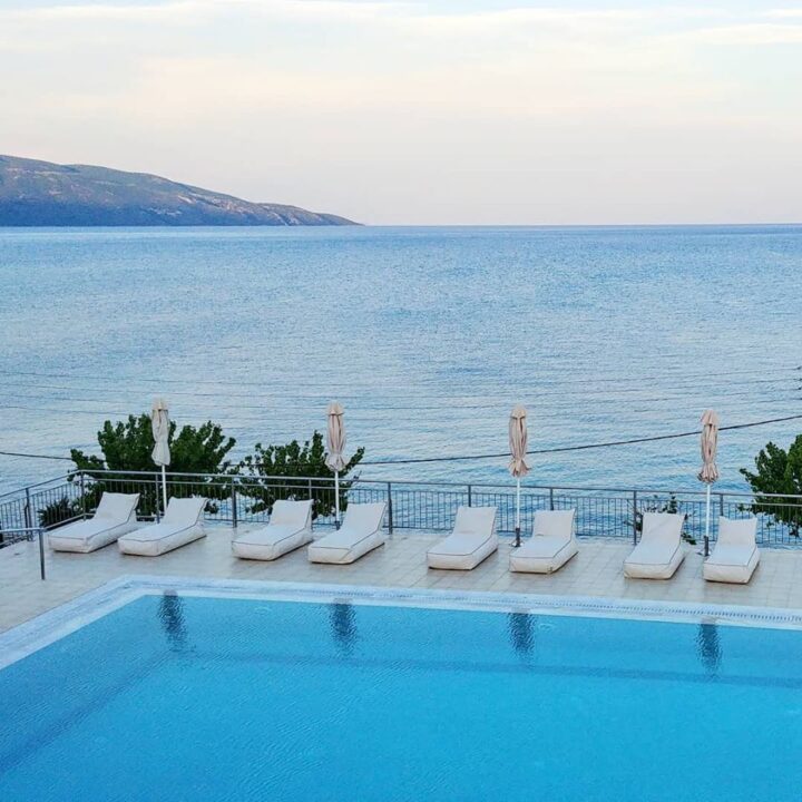 Κεφαλονιά – Ξενοδοχείο poofomania