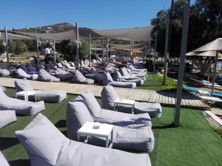 Σαλαμίνα – Beach Bar Poofomania