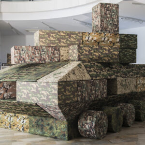 POLEMOS – Museum Fridericianum Poofomania