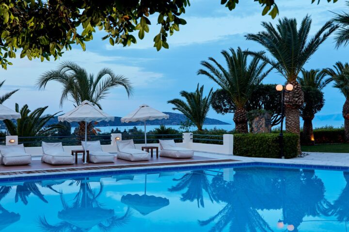 Ελούντα – Ξενοδοχείο poofomania