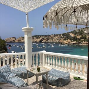 Ίμπιζα – Εστιατόριο poofomania