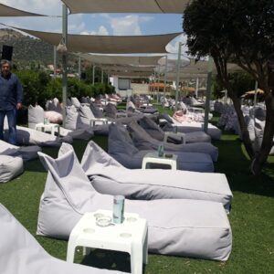 Σαλαμίνα – Beach Bar poofomania