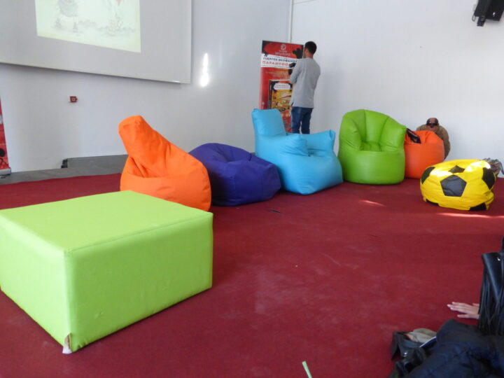 Παρουσιαση βιβλίου poofomania