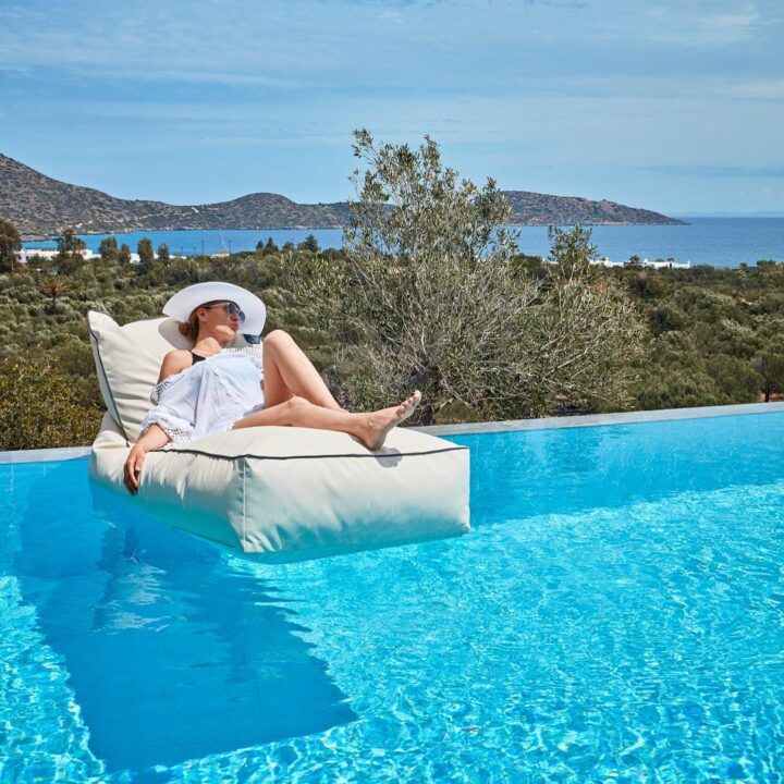 Ελούντα – Ξενοδοχείο poofomania