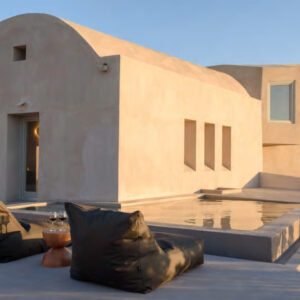 Σαντορίνη – Ξενοδοχείο poofomania